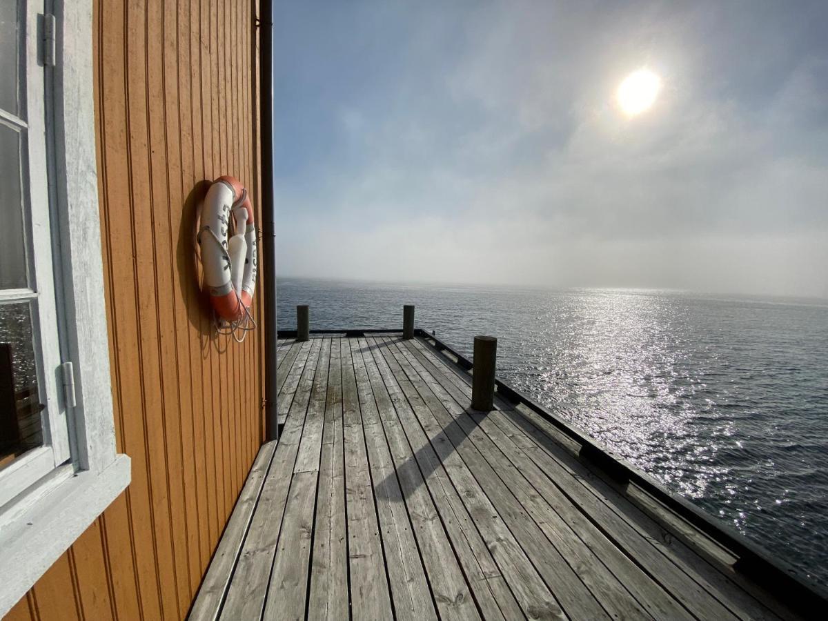 Sandtorgholmen Glamping Exterior photo