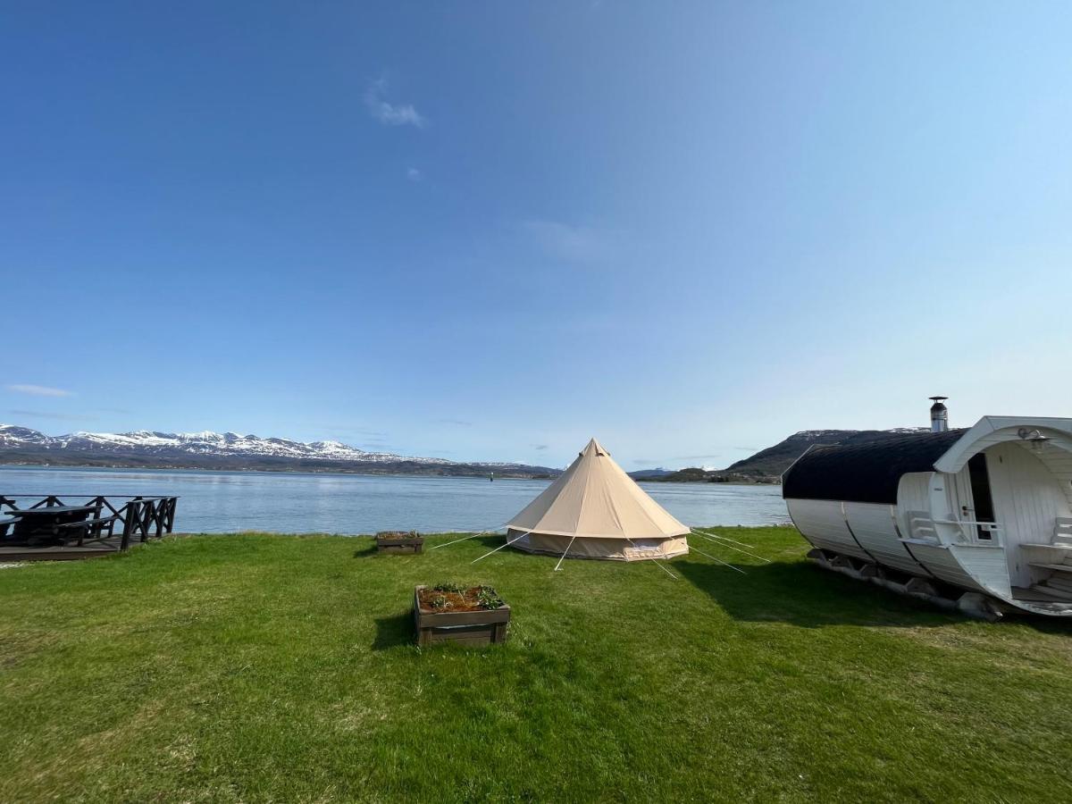 Sandtorgholmen Glamping Exterior photo