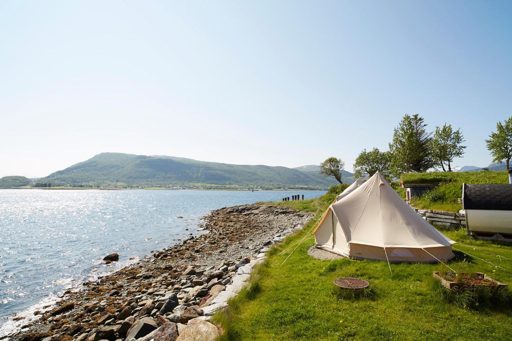 Sandtorgholmen Glamping Exterior photo